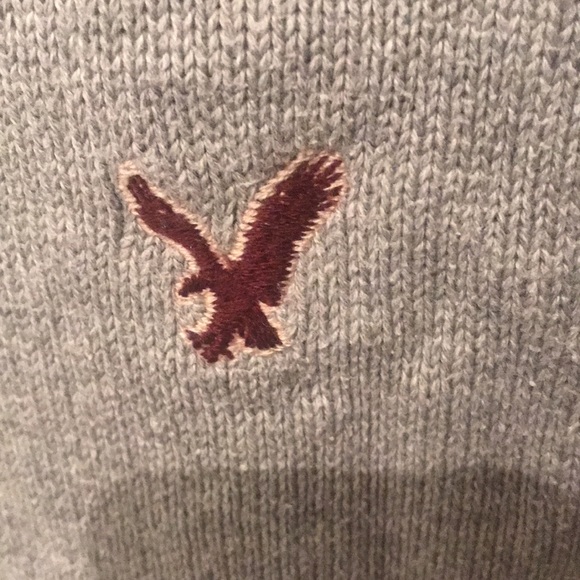 American Eagle Vintage Fit 100% Heavy Cotton Sweater Grey w/maroon logo SZ M - Picture 4 of 7